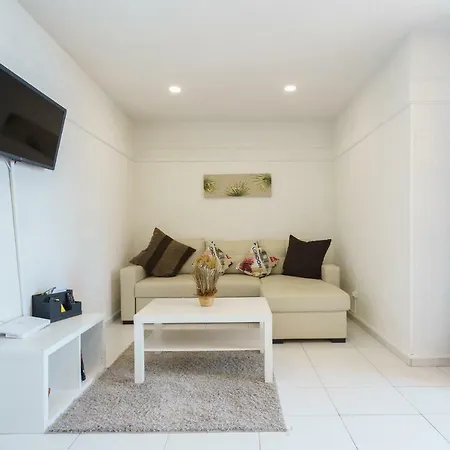 Malagasuite Beach Apartamento *