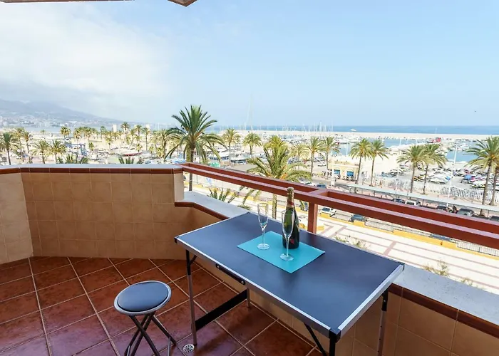 Malagasuite Beach * Fuengirola