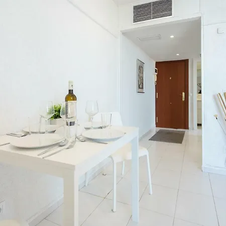 Malagasuite Beach Fuengirola