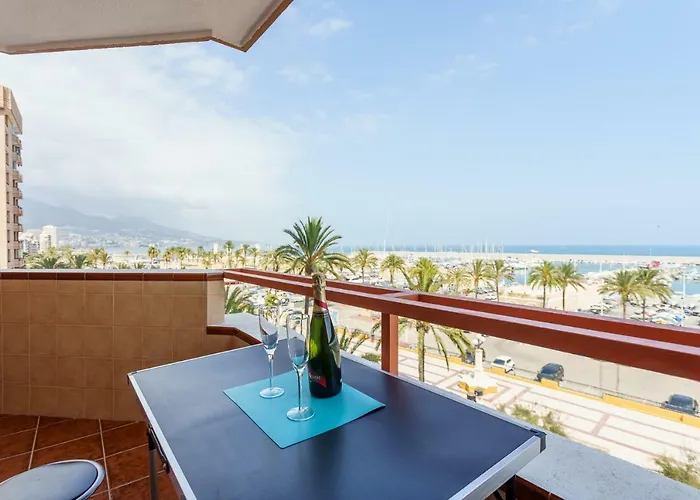 Апартаменты Malagasuite Beach