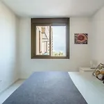 Апартаменти Malagasuite Beach *