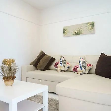 Malagasuite Beach * フエンヒロラ